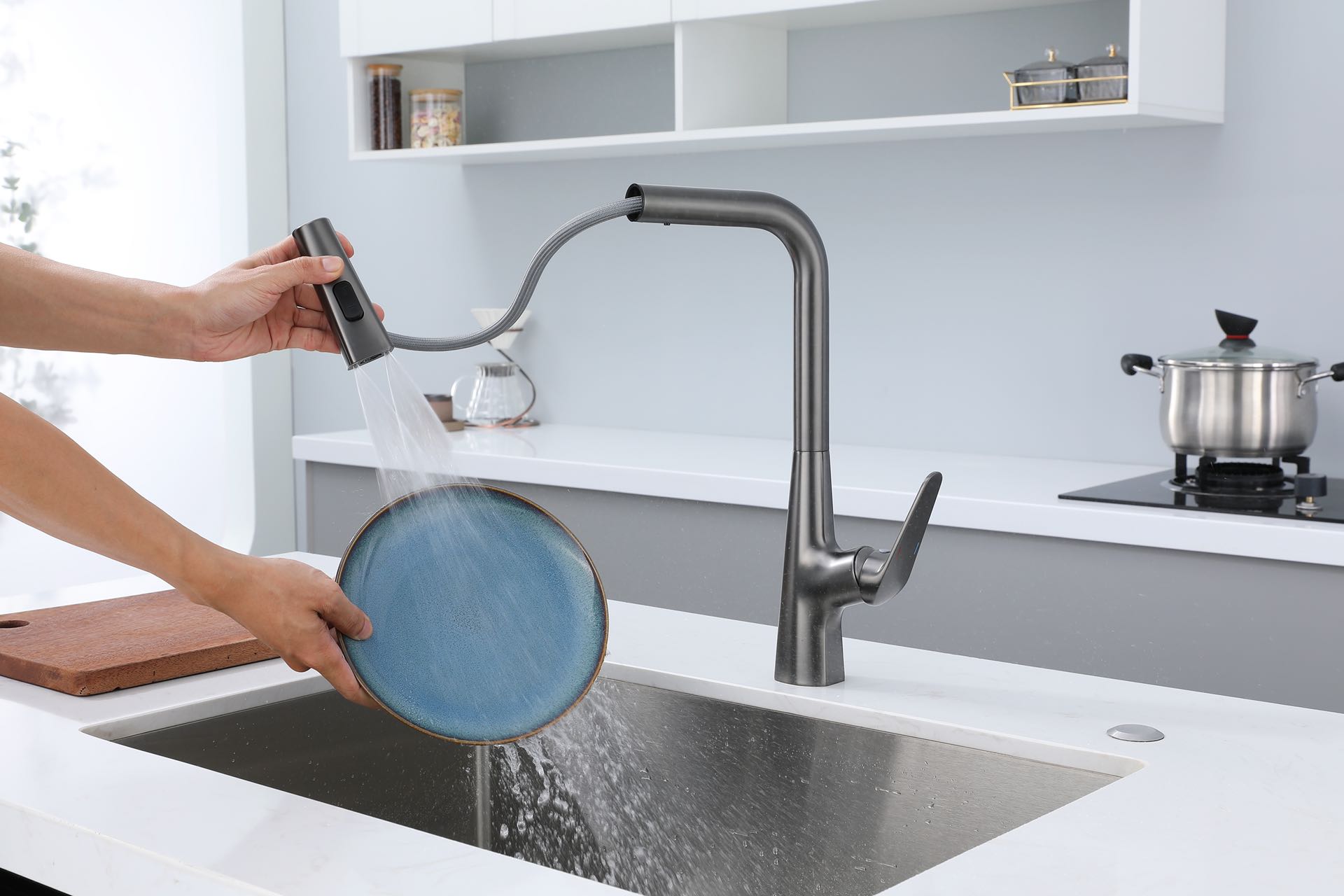 QM-86881N Gun Grey Single Handle Kitchen Faucet QM-86881N Gun Grey Single Handle Kitchen Faucet