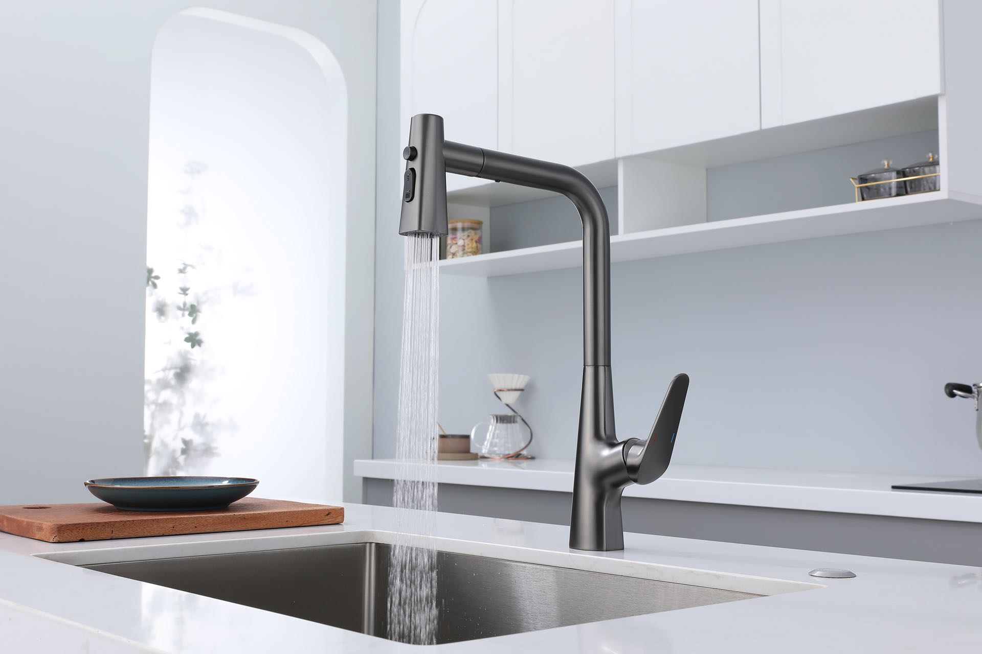 QM-86881N Gun Grey Single Handle Kitchen Faucet QM-86881N Gun Grey Single Handle Kitchen Faucet
