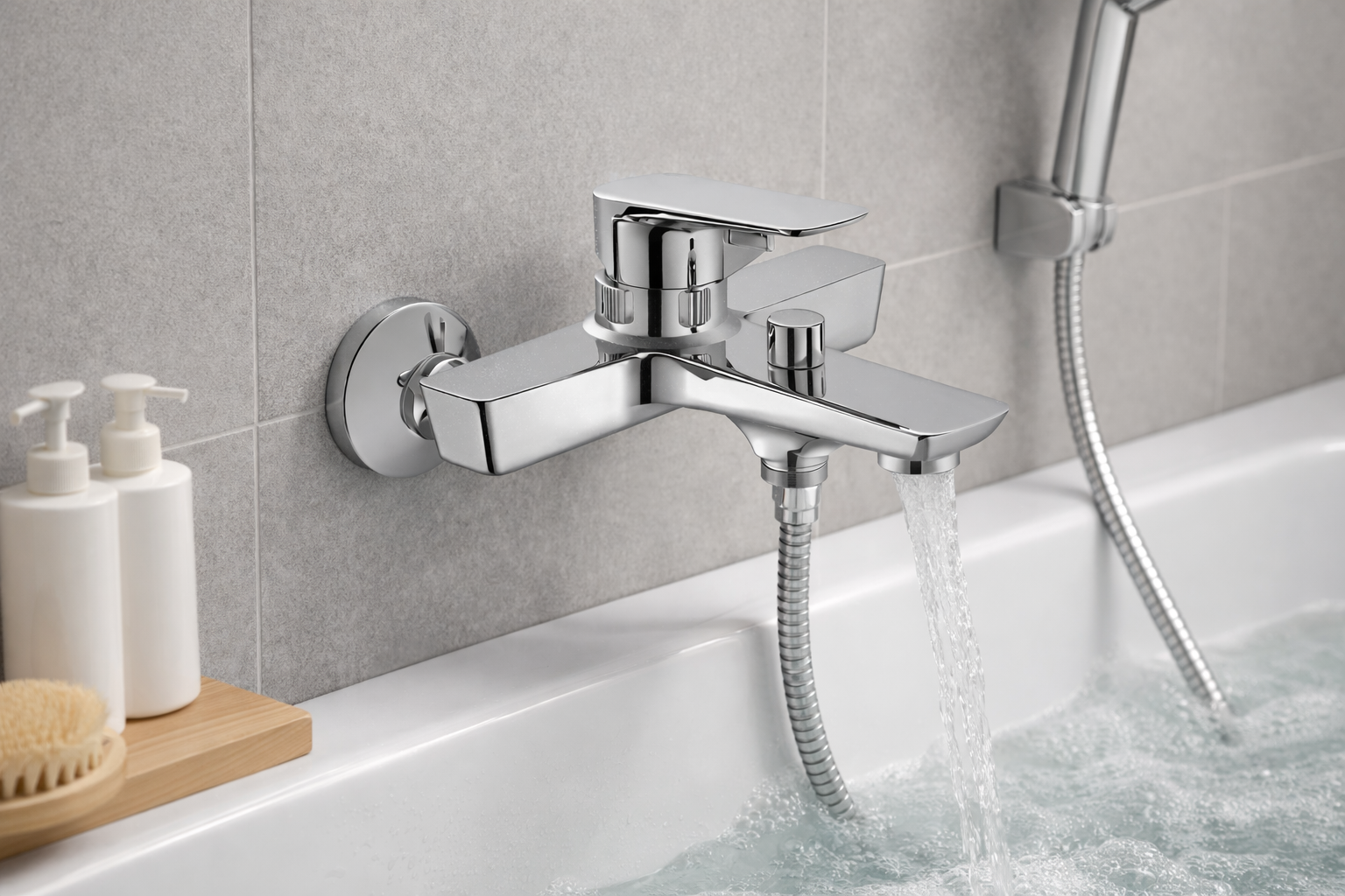 K39043 Two-Function Brass Bath Mixer K39043 Two-Function Brass Bath Mixer